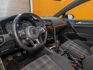 2020 Volkswagen Golf GTI in St-Jérôme, Quebec - 2 - w320h240px