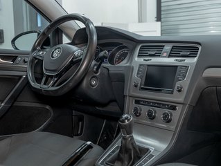 2017 Volkswagen Golf in St-Jérôme, Quebec - 24 - w320h240px