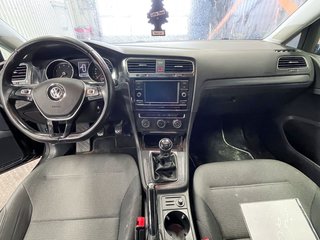 Volkswagen Golf  2018 à St-Jérôme, Québec - 10 - w320h240px