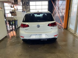 Volkswagen Golf  2018 à St-Jérôme, Québec - 6 - w320h240px