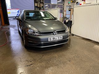 2018 Volkswagen Golf in St-Jérôme, Quebec - 9 - w320h240px