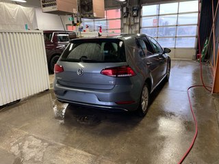 2018 Volkswagen Golf in St-Jérôme, Quebec - 8 - w320h240px