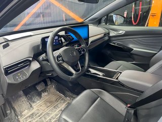 Volkswagen ID.4  2023 à St-Jérôme, Québec - 4 - w320h240px