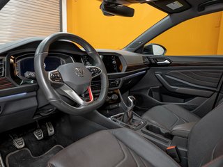 2023 Volkswagen Jetta GLI in St-Jérôme, Quebec - 2 - w320h240px