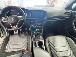Volkswagen Jetta GLI  2024 à St-Jérôme, Québec - 12 - w320h240px