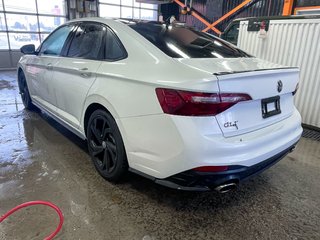 Volkswagen Jetta GLI  2024 à St-Jérôme, Québec - 6 - w320h240px