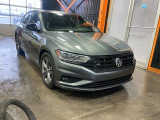 2019 Volkswagen Jetta in St-Jérôme, Quebec - 9 - w320h240px