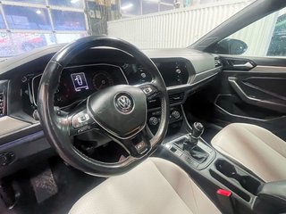 2019 Volkswagen Jetta in St-Jérôme, Quebec - 3 - w320h240px