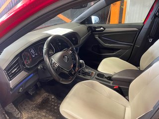 2019 Volkswagen Jetta in St-Jérôme, Quebec - 4 - w320h240px