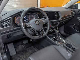 2020 Volkswagen Jetta in St-Jérôme, Quebec - 2 - w320h240px