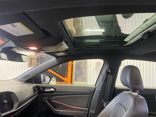 Volkswagen Jetta  2021 à St-Jérôme, Québec - 12 - w320h240px