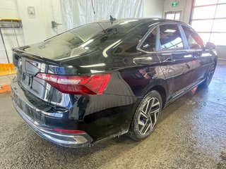 Volkswagen Jetta  2023 à St-Jérôme, Québec - 10 - w320h240px