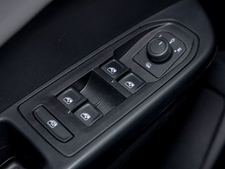2023 Volkswagen Taos in St-Jérôme, Quebec - 23 - w320h240px