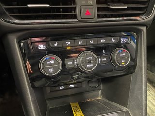 Volkswagen Taos  2023 à St-Jérôme, Québec - 13 - w320h240px