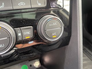 2024 Volkswagen Taos in St-Jérôme, Quebec - 17 - w320h240px