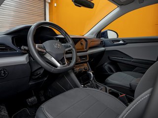 Volkswagen Taos  2024 à St-Jérôme, Québec - 2 - w320h240px