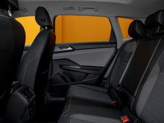 Volkswagen Taos  2024 à St-Jérôme, Québec - 28 - w320h240px