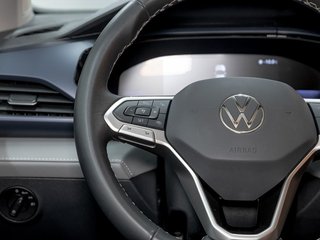 Volkswagen Taos  2024 à St-Jérôme, Québec - 14 - w320h240px