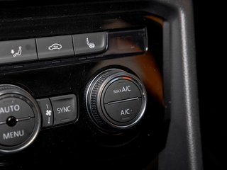 Volkswagen Taos  2024 à St-Jérôme, Québec - 20 - w320h240px