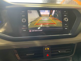 Volkswagen Taos  2024 à St-Jérôme, Québec - 14 - w320h240px