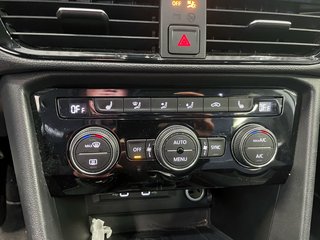 Volkswagen Taos  2024 à St-Jérôme, Québec - 13 - w320h240px