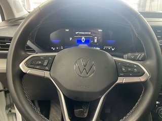 Volkswagen Taos  2024 à St-Jérôme, Québec - 14 - w320h240px