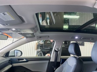 Volkswagen Taos  2024 à St-Jérôme, Québec - 3 - w320h240px