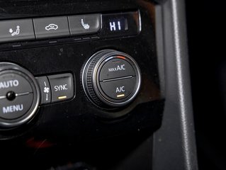 Volkswagen Taos  2024 à St-Jérôme, Québec - 21 - w320h240px