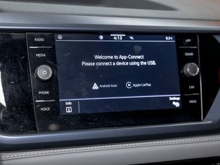 Volkswagen Taos  2024 à St-Jérôme, Québec - 16 - w320h240px