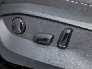 Volkswagen Taos  2024 à St-Jérôme, Québec - 22 - w320h240px