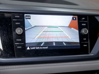 Volkswagen Taos  2024 à St-Jérôme, Québec - 18 - w320h240px