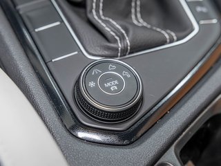 Volkswagen Taos  2025 à St-Jérôme, Québec - 21 - w320h240px