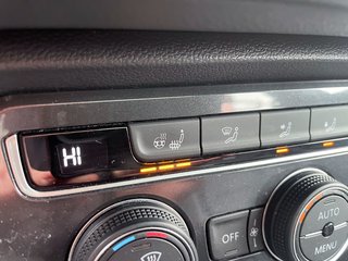 2021 Volkswagen Tiguan in St-Jérôme, Quebec - 14 - w320h240px