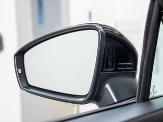 2023 Volkswagen Tiguan in St-Jérôme, Quebec - 33 - w320h240px