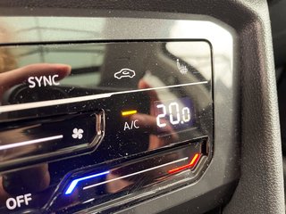 2024 Volkswagen Tiguan in St-Jérôme, Quebec - 16 - w320h240px