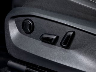 2024 Volkswagen Tiguan in St-Jérôme, Quebec - 25 - w320h240px
