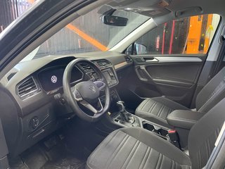 Volkswagen Tiguan  2024 à St-Jérôme, Québec - 3 - w320h240px