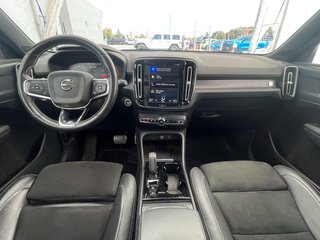 2020 Volvo XC40 in St-Jérôme, Quebec - 12 - w320h240px