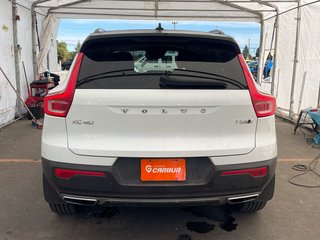 2020 Volvo XC40 in St-Jérôme, Quebec - 8 - w320h240px