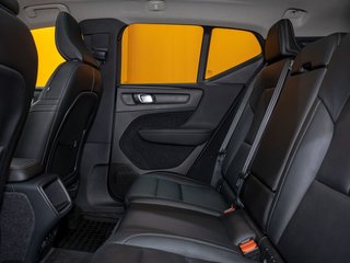 Volvo XC40  2021 à St-Jérôme, Québec - 27 - w320h240px