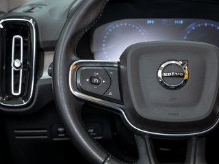 Volvo XC40  2021 à St-Jérôme, Québec - 15 - w320h240px