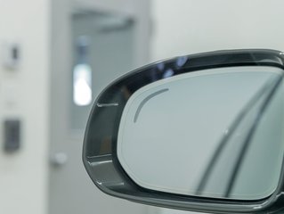 Volvo XC60  2018 à St-Jérôme, Québec - 18 - w320h240px