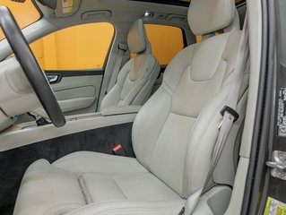 Volvo XC60  2018 à St-Jérôme, Québec - 16 - w320h240px