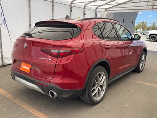 2018 Alfa Romeo Stelvio in St-Jérôme, Quebec - 10 - w320h240px