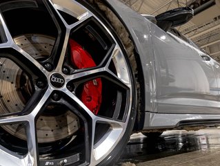 2025 Audi RS 6 Avant in St-Jérôme, Quebec - 23 - w320h240px