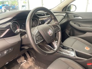 Buick Encore GX  2021 à St-Jérôme, Québec - 3 - w320h240px