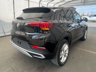 Buick Encore GX  2021 à St-Jérôme, Québec - 8 - w320h240px