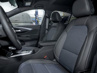 2026 Buick Envista in St-Jérôme, Quebec - 10 - w320h240px