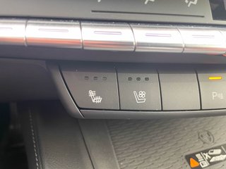 2024 Cadillac CT4-V in St-Jérôme, Quebec - 12 - w320h240px