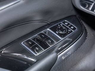 Cadillac LYRIQ  2024 à St-Jérôme, Québec - 25 - w320h240px